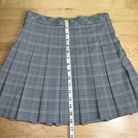 Uniqlo plaid skirt size S - Picture 5 of 5